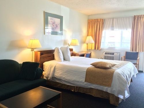 Circle 5 Motel Olds エクステリア 写真